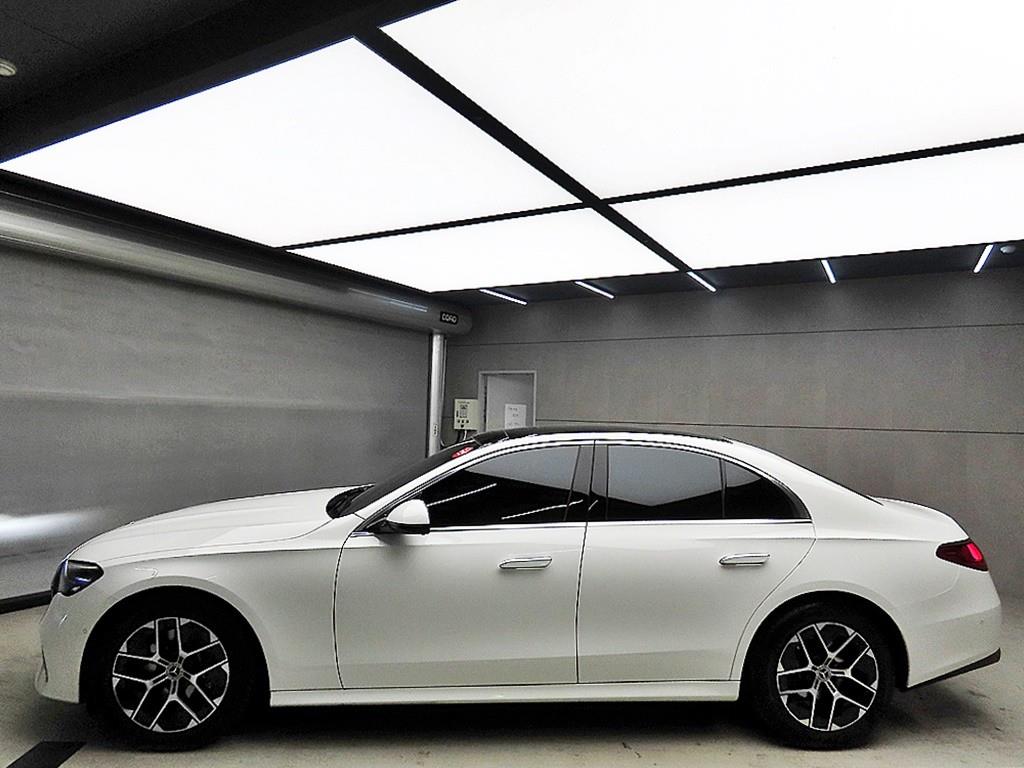 벤츠 E클래스(6세대) E200 아방가르드 - 이미지 12