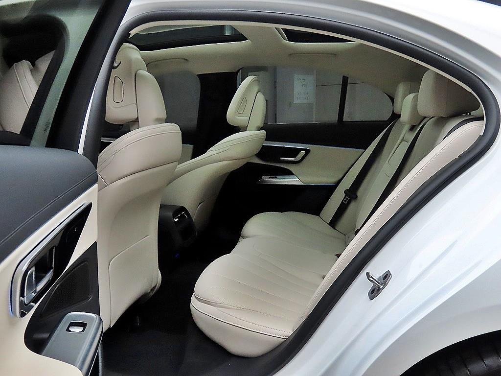 벤츠 E클래스(6세대) E200 아방가르드 - 이미지 19