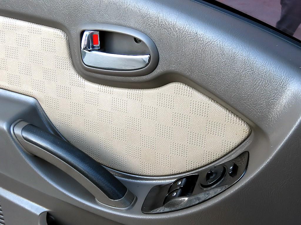 현대 포터II 일렉트릭 내장탑차 저상 - 이미지 14