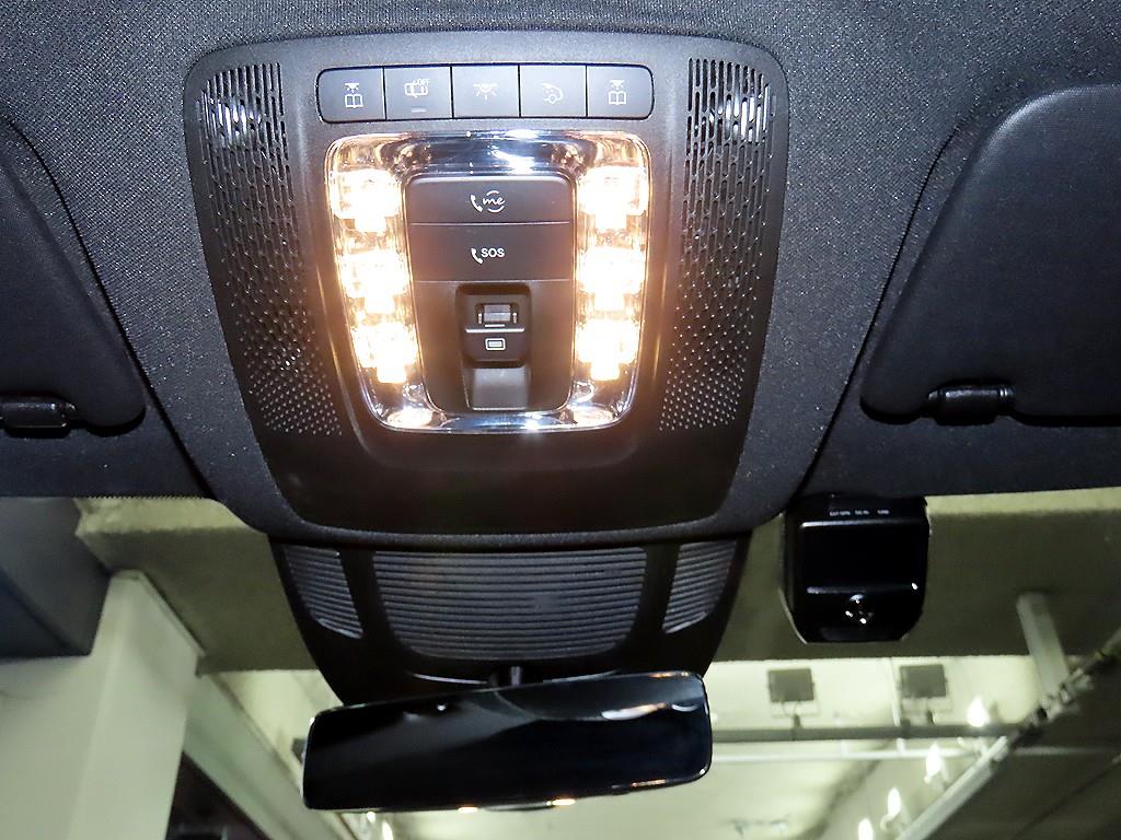 벤츠 GLE클래스(4세대) GLE 400d 4매틱 쿠페 - 이미지 11