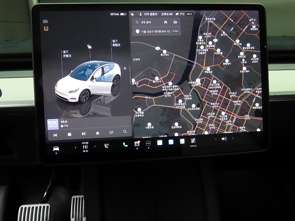 테슬라 모델 Y RWD - 이미지 18