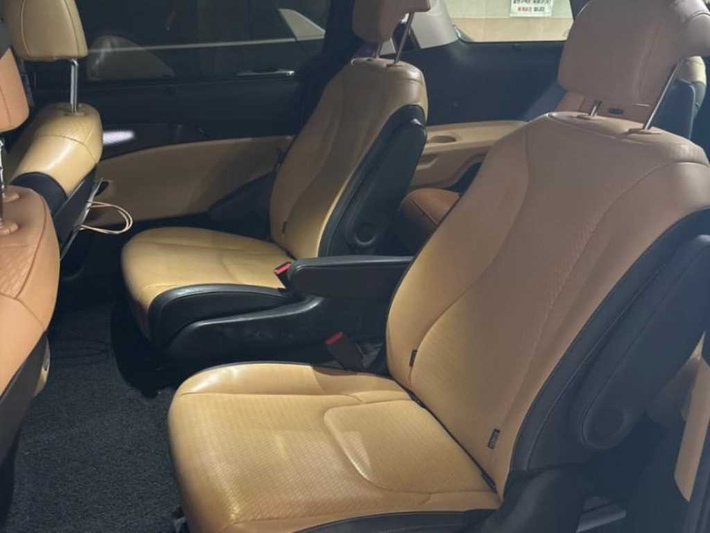 기아 신형 카니발(KA4) 9인승 디젤 시그니처 - 이미지 2