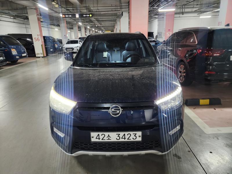 KG모빌리티(쌍용) 티볼리 가솔린 2WD LX 고급형 - 이미지 4