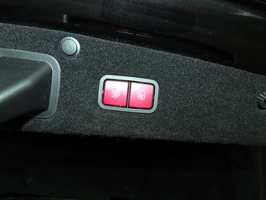 벤츠 S클래스(6세대) 마이바흐 S500 4매틱 - 이미지 13