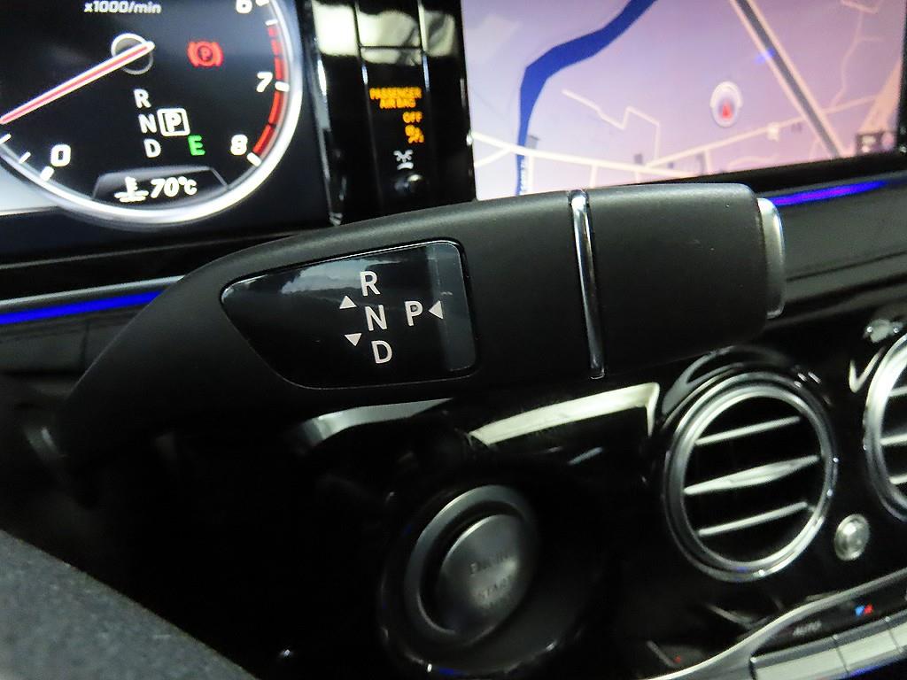 벤츠 S클래스(6세대) 마이바흐 S500 4매틱 - 이미지 12