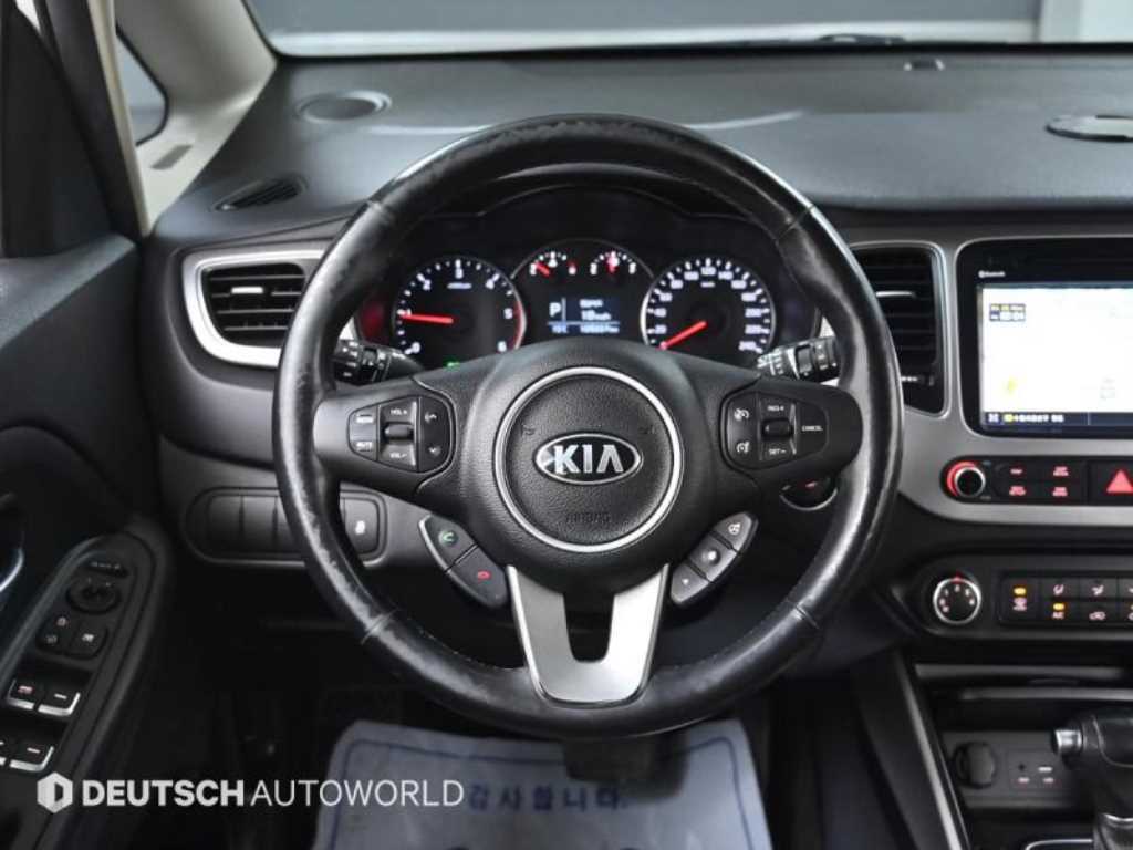 기아 더 뉴카렌스 1.7 디젤 프레스티지