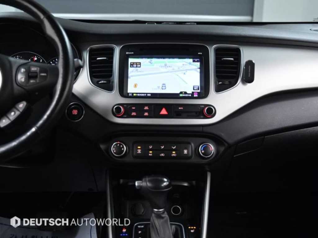 기아 더 뉴카렌스 1.7 디젤 프레스티지 - 이미지 10