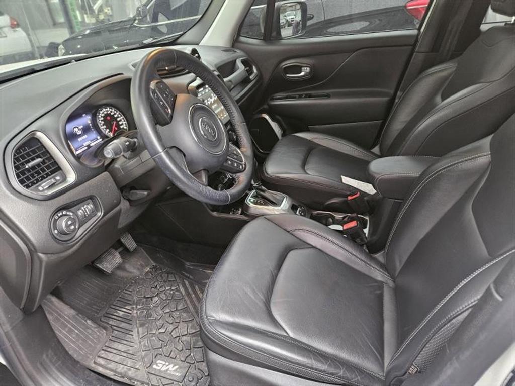 지프 레니게이드 2.4 가솔린 AWD 리미티드 - 이미지 6