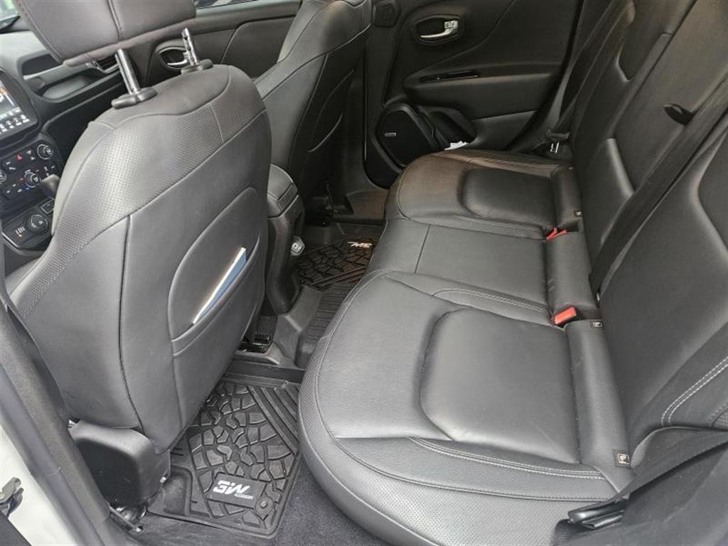 지프 레니게이드 2.4 가솔린 AWD 리미티드 - 이미지 8