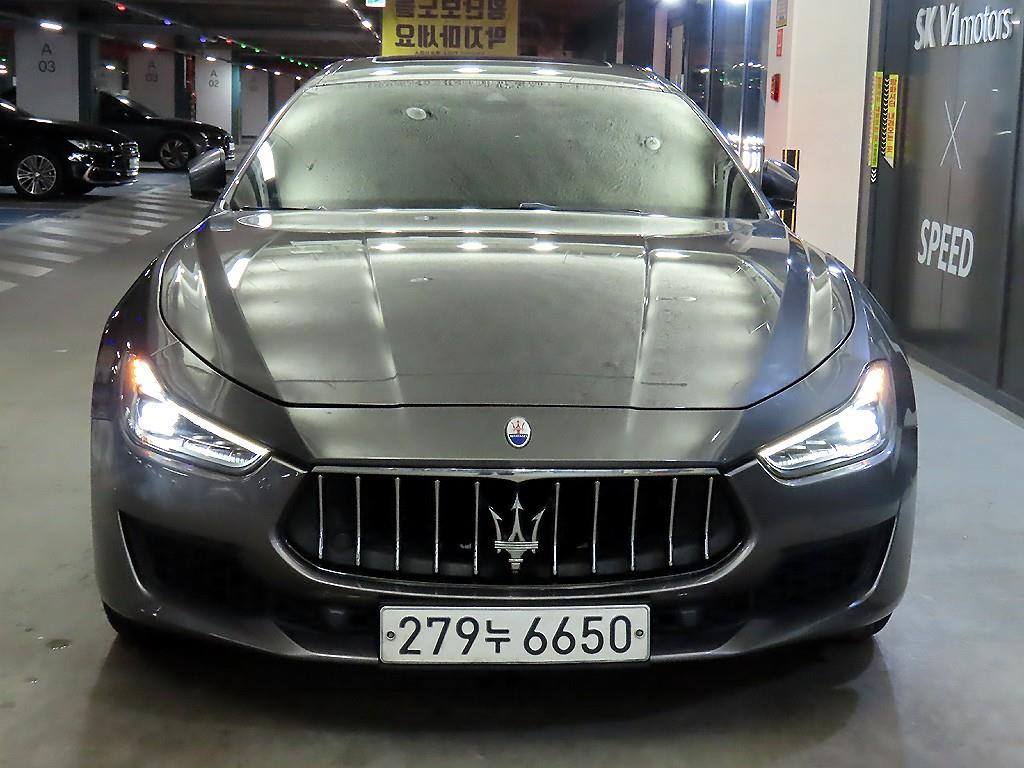 마세라티 기블리(3세대) 3.0S Q4 - 이미지 3