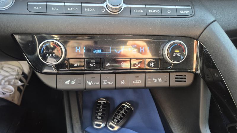 현대 아반떼(CN7) 1.6 가솔린 인스퍼레이션 - 이미지 4