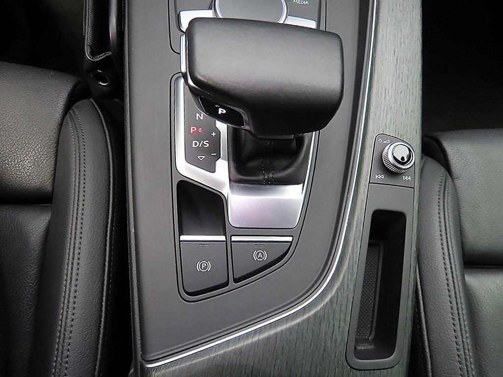 아우디 A4(5세대) 35 TDI 프리미엄 - 이미지 18