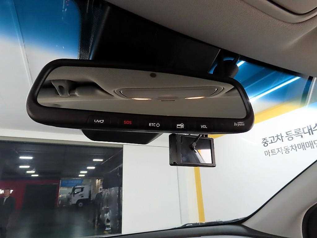 기아 스포티지 더 볼드 R2.0 디젤 2WD 프레스티지 - 이미지 15