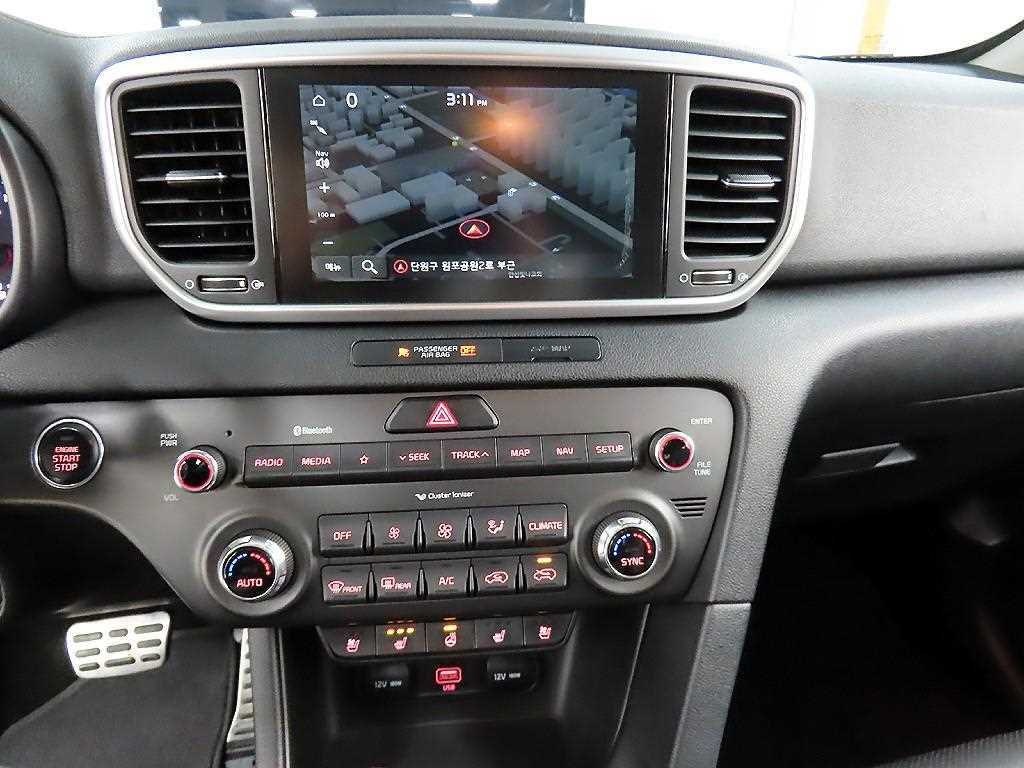 기아 스포티지 더 볼드 R2.0 디젤 2WD 프레스티지 - 이미지 18