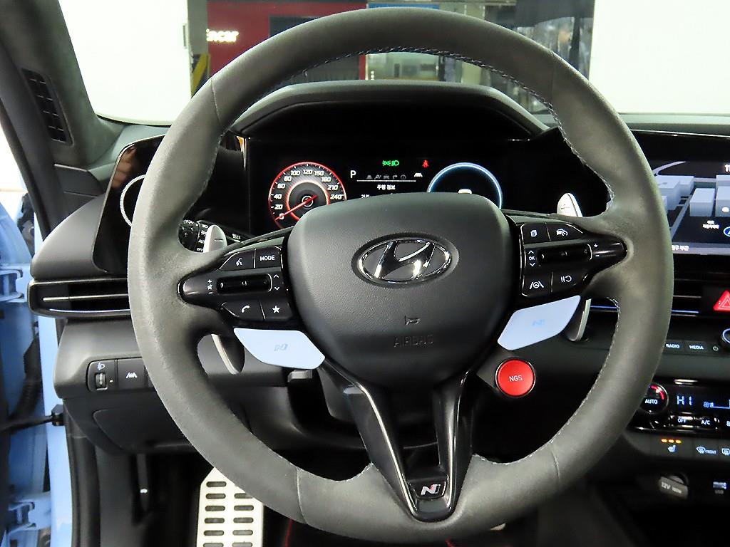 현대 아반떼 N 2.0 터보 N