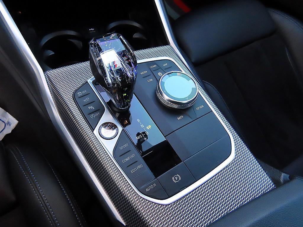 BMW 3시리즈(7세대) 320d M 스포츠팩 - 이미지 16