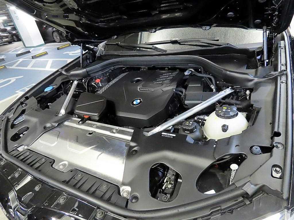 BMW X4(2세대) 20i xDrive M스포츠 프로 SE - 이미지 17