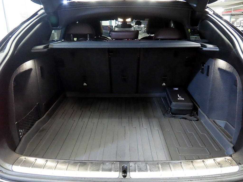 BMW X4(2세대) 20i xDrive M스포츠 프로 SE - 이미지 9