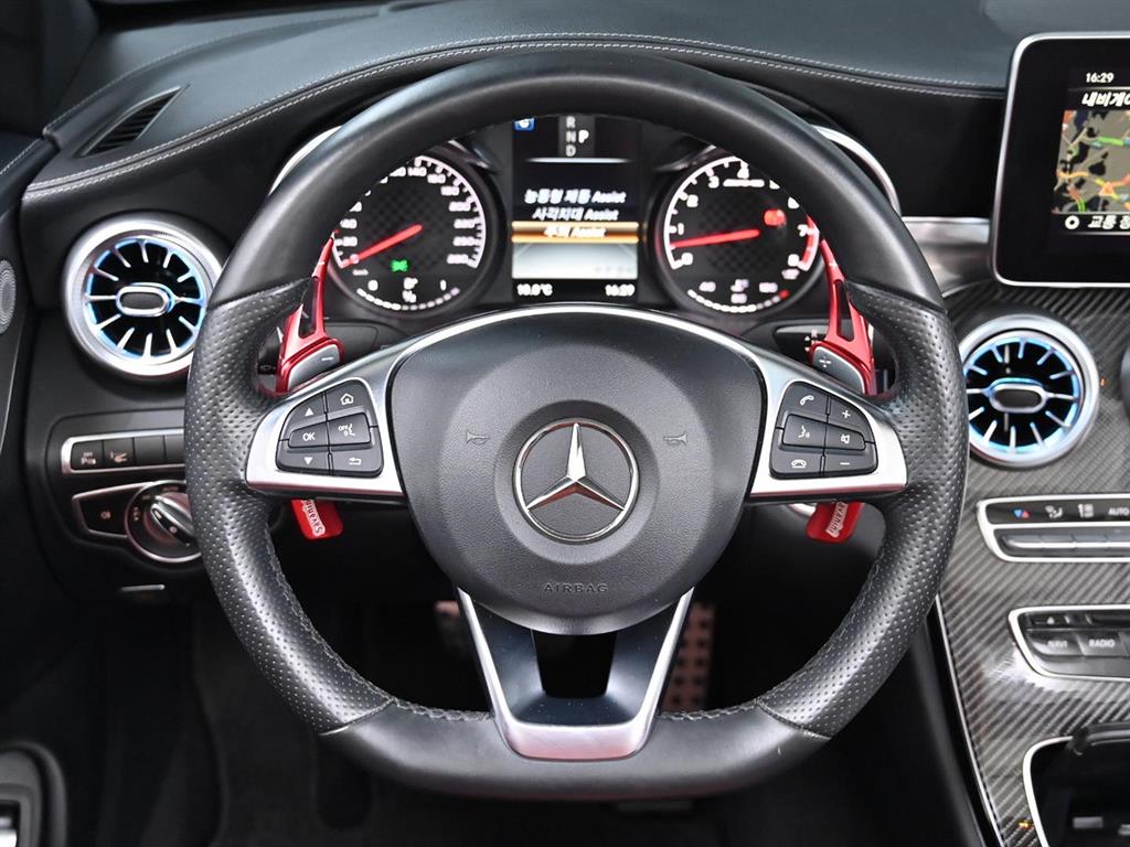 벤츠 C클래스(4세대) C43 AMG 4매틱 카브리올레 - 이미지 8