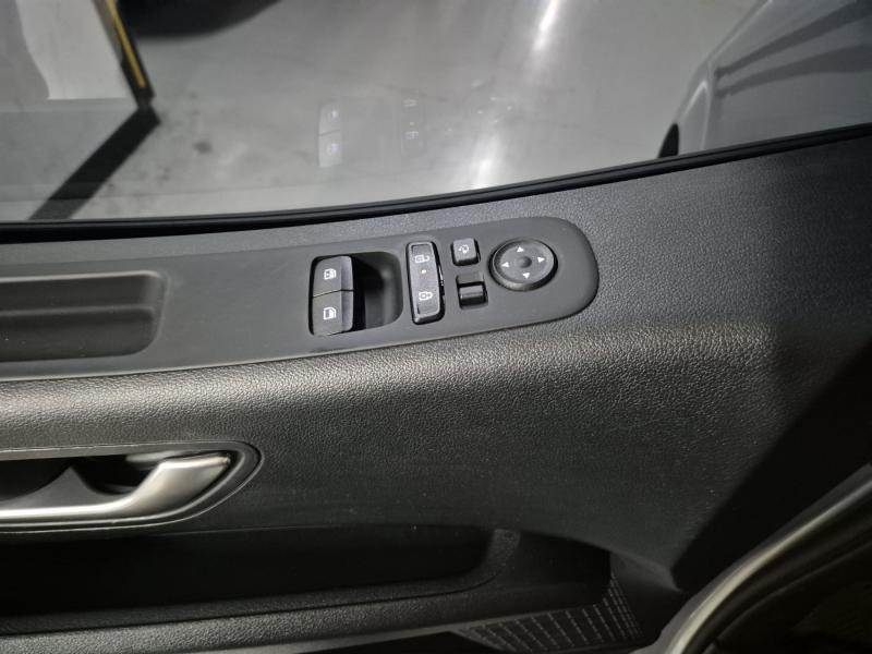 현대 스타리아 2.2 디젤 투어러 9인승 2WD 모던 - 이미지 17