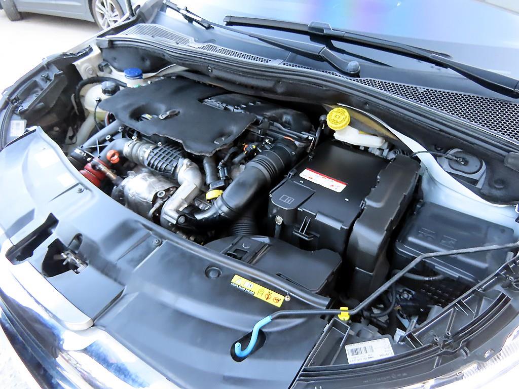 푸조 2008 1.6 e-HDi - 이미지 16