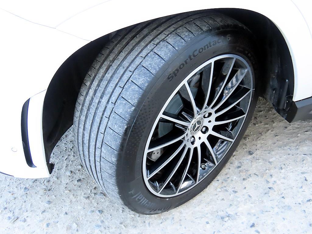 벤츠 GLE클래스(4세대) GLE 400d 4매틱 쿠페 - 이미지 19