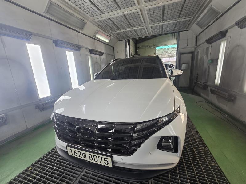 현대 더 올뉴투싼 하이브리드 1.6 HEV 2WD 프리미엄 - 이미지 9