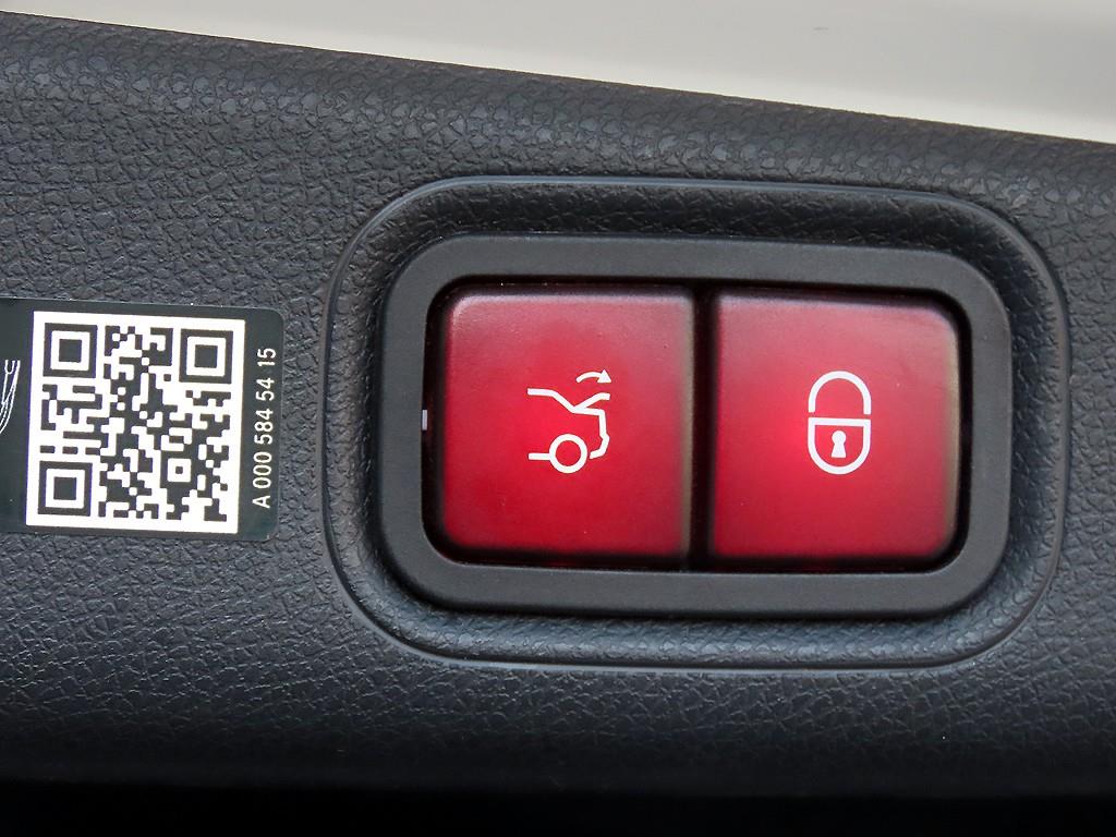 벤츠 E클래스(5세대) E300e 4매틱 익스클루시브 - 이미지 14