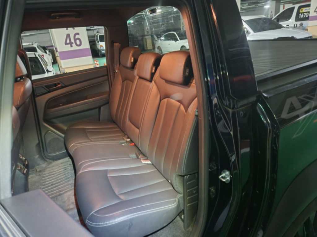 KG모빌리티(쌍용) 렉스턴 스포츠 2.2 4WD 다이내믹 에디션 - 이미지 7