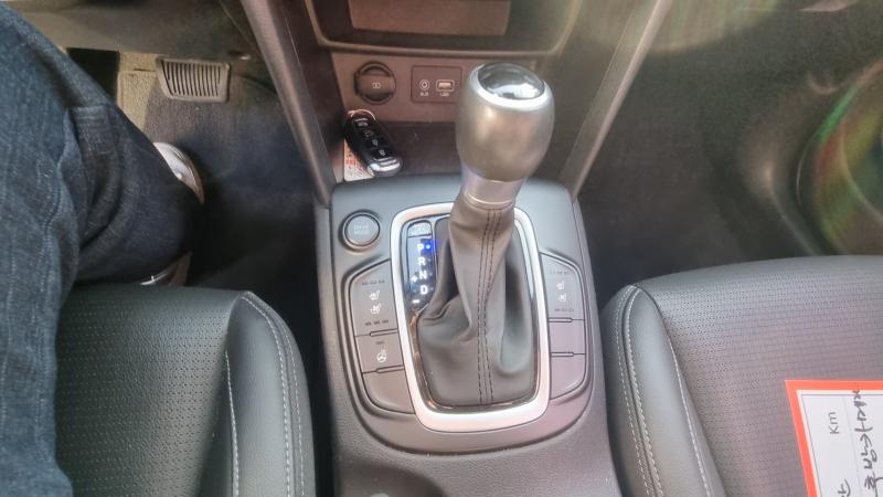 현대 코나 1.6 가솔린 2WD 모던 초이스 - 이미지 11