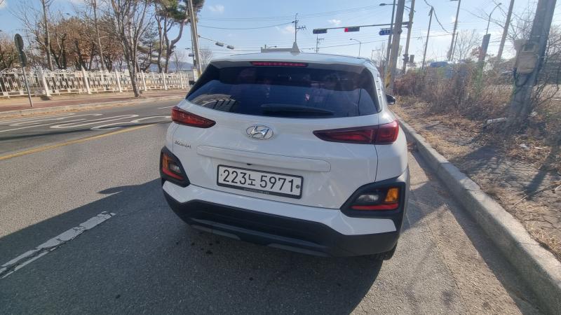 현대 코나 1.6 가솔린 2WD 모던 초이스 - 이미지 13