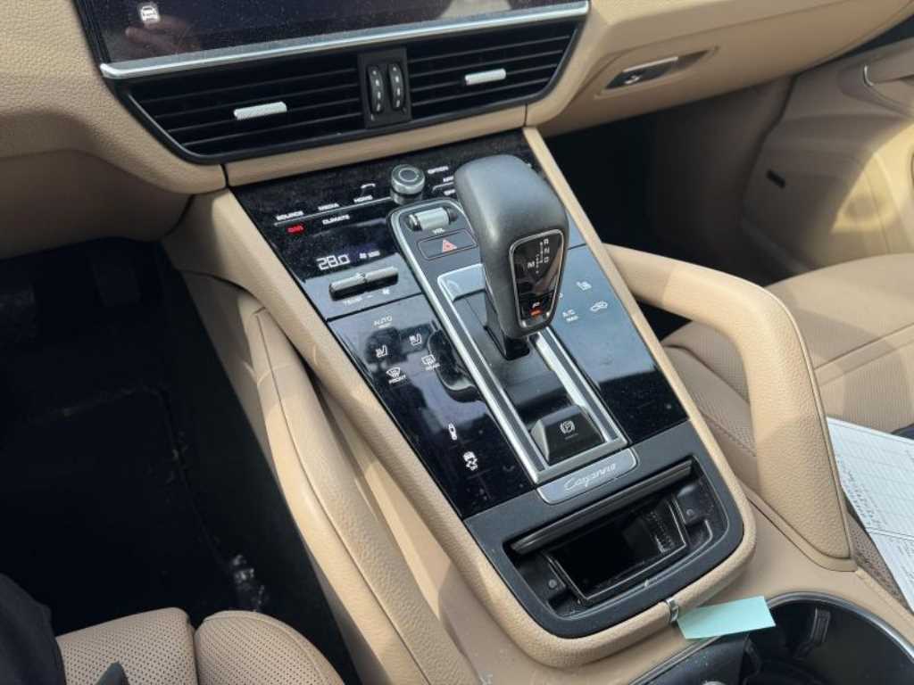 포르쉐 카이엔(3세대) 3.0 V6 플래티넘 에디션 - 이미지 15