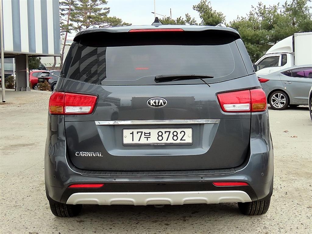 기아 올 뉴카니발 9인승 디젤 럭셔리 - 이미지 16