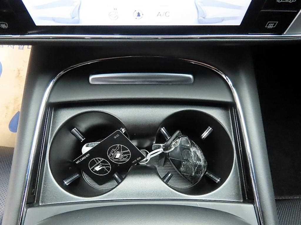 제네시스 신형 G90 3.5 터보 AWD 기본형 - 이미지 16