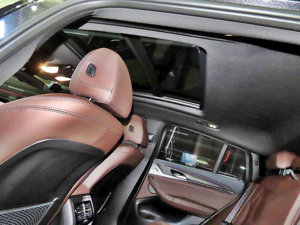 BMW X4(2세대) 20i xDrive M스포츠 프로 - 이미지 14