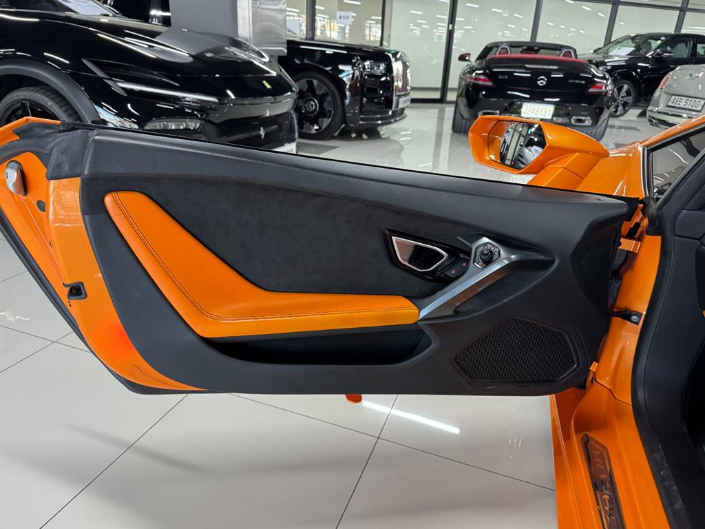 람보르기니 우라칸 LP610-4 - 이미지 2