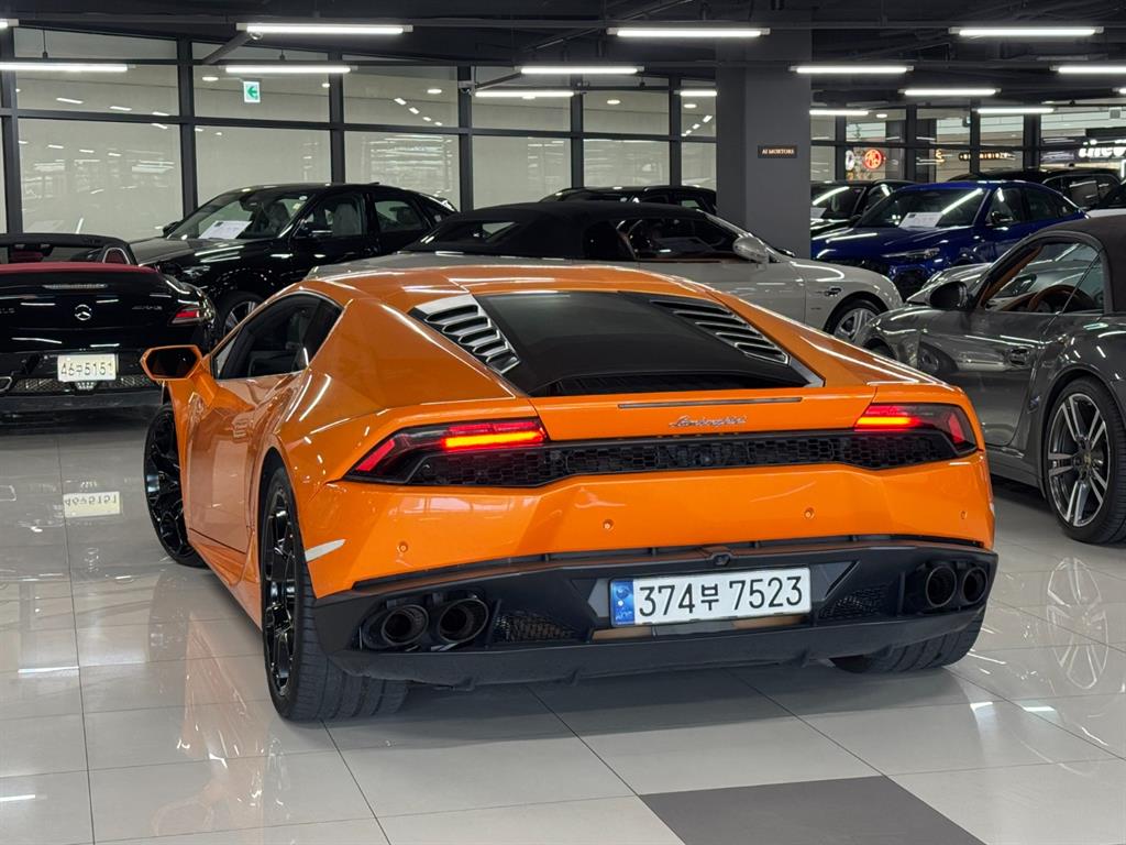 람보르기니 우라칸 LP610-4