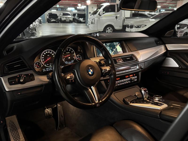 BMW M5(5세대) M5