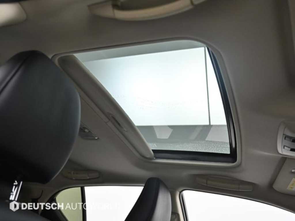 렉서스 CT 200h - 이미지 2