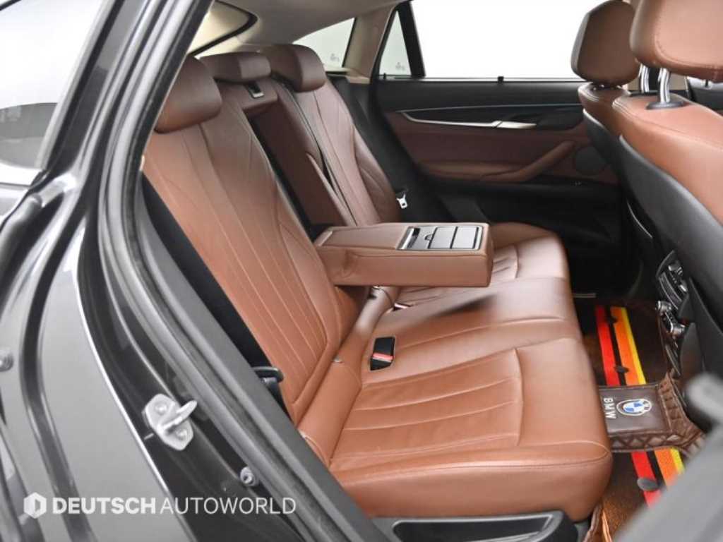 BMW X6(2세대) 30d xDrive - 이미지 13