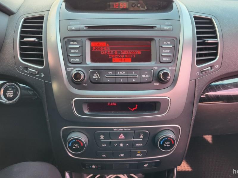 기아 뉴쏘렌토 R R2.0 2WD TLX - 이미지 5