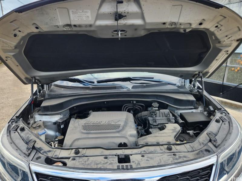 기아 뉴쏘렌토 R R2.0 2WD TLX - 이미지 7