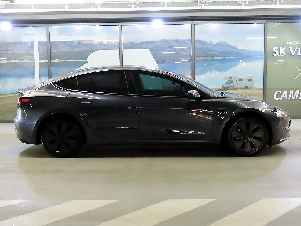 테슬라 모델 3 AWD 롱 레인지 - 이미지 14