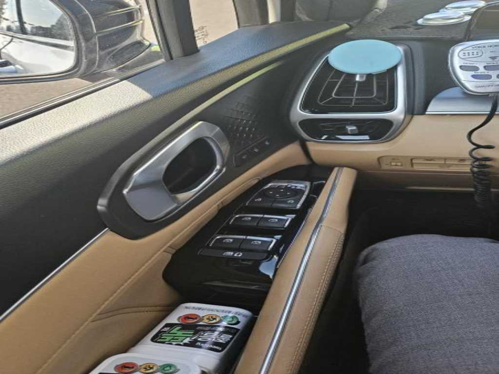 기아 신형쏘렌토 하이브리드(MQ4) 1.6 HEV 4WD 그래비티 - 이미지 4