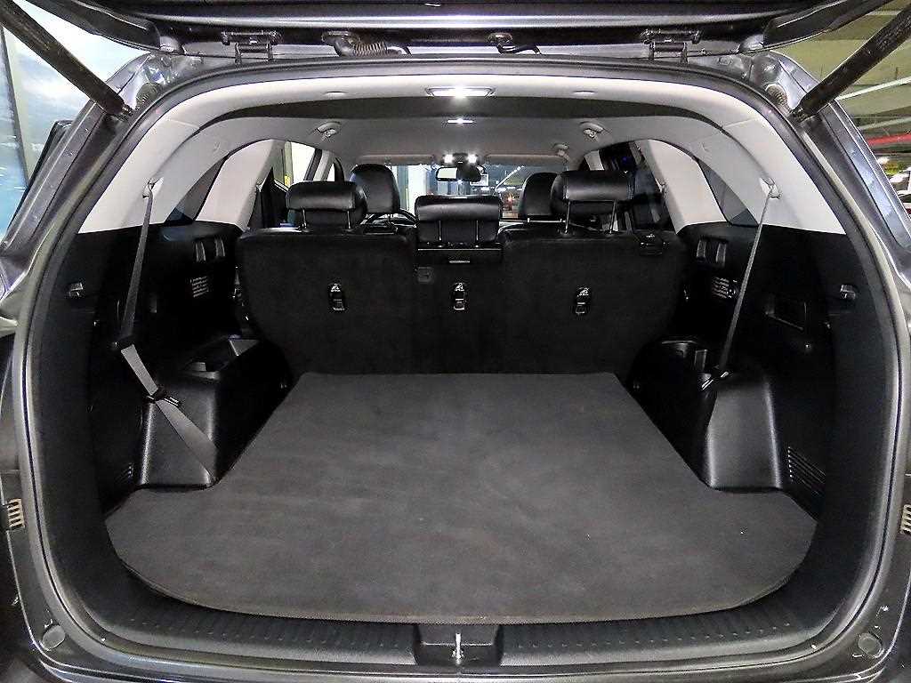 기아 더 뉴쏘렌토 디젤 R2.2 4WD 노블레스 스페셜 - 이미지 12