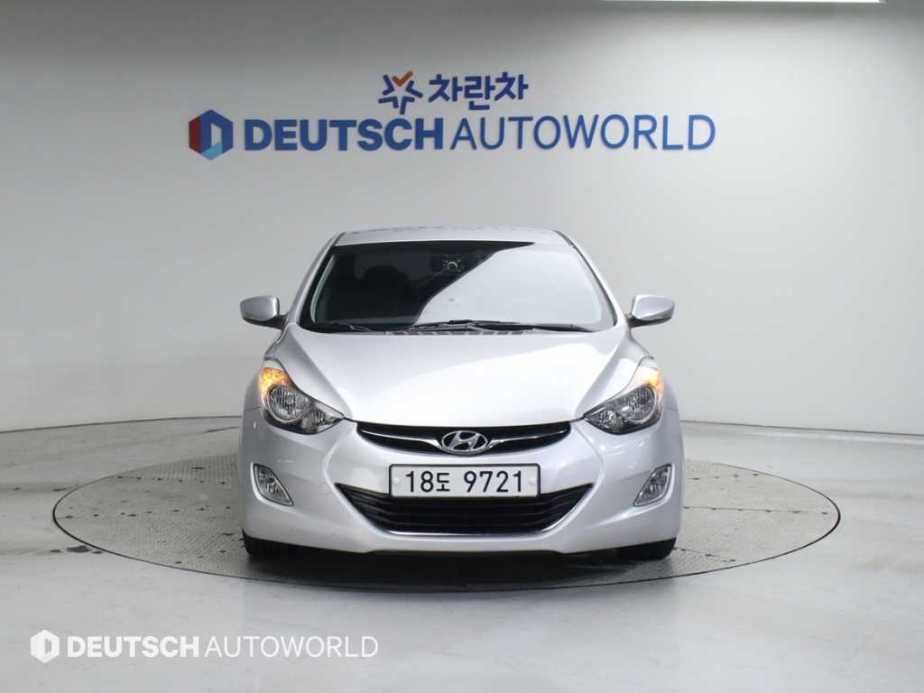 현대 아반떼MD M16 GDi 럭셔리 - 이미지 8