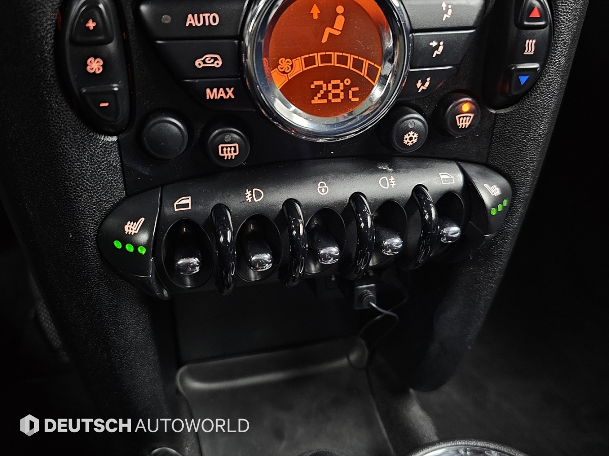 미니 쿠퍼(2세대) 1.6 - 이미지 4