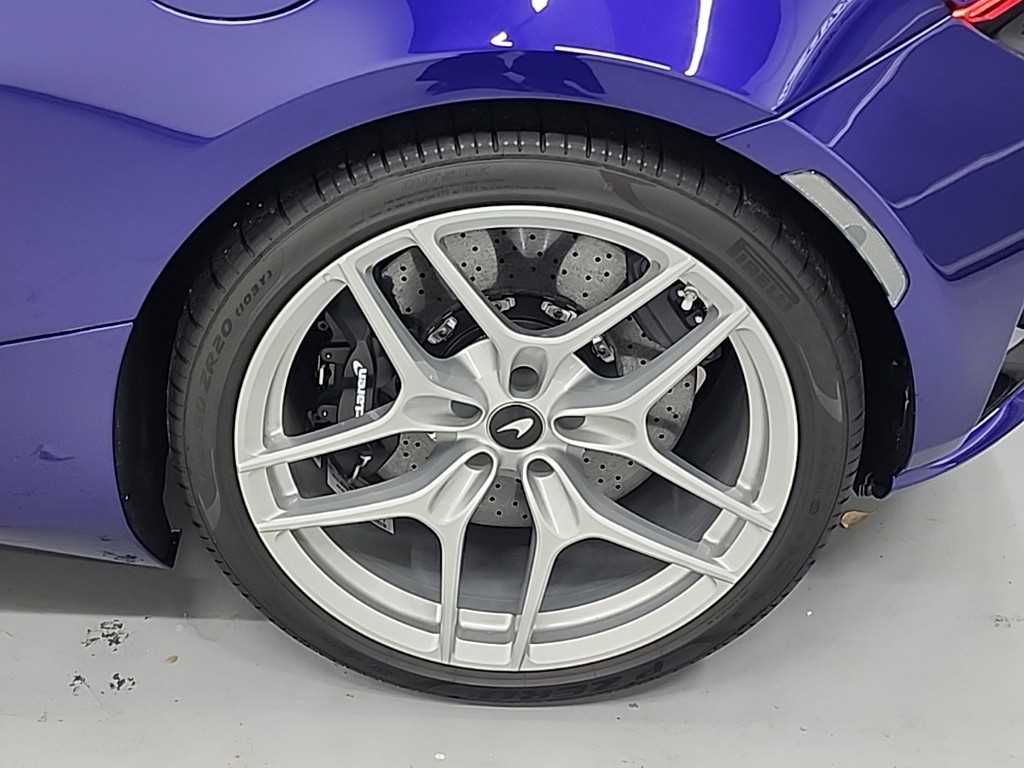 맥라렌 750S 4.0 V8 Spyder - 이미지 5