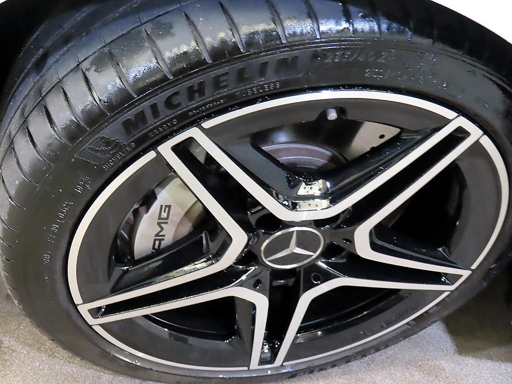 벤츠 A클래스(4세대) A35 AMG 4매틱 세단 - 이미지 20