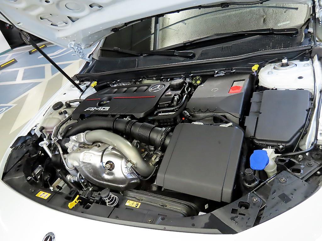 벤츠 A클래스(4세대) A35 AMG 4매틱 세단 - 이미지 7